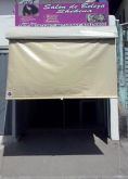 toldo com toldo cortina retrátio
