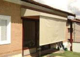 toldo com toldo cortina retrátio